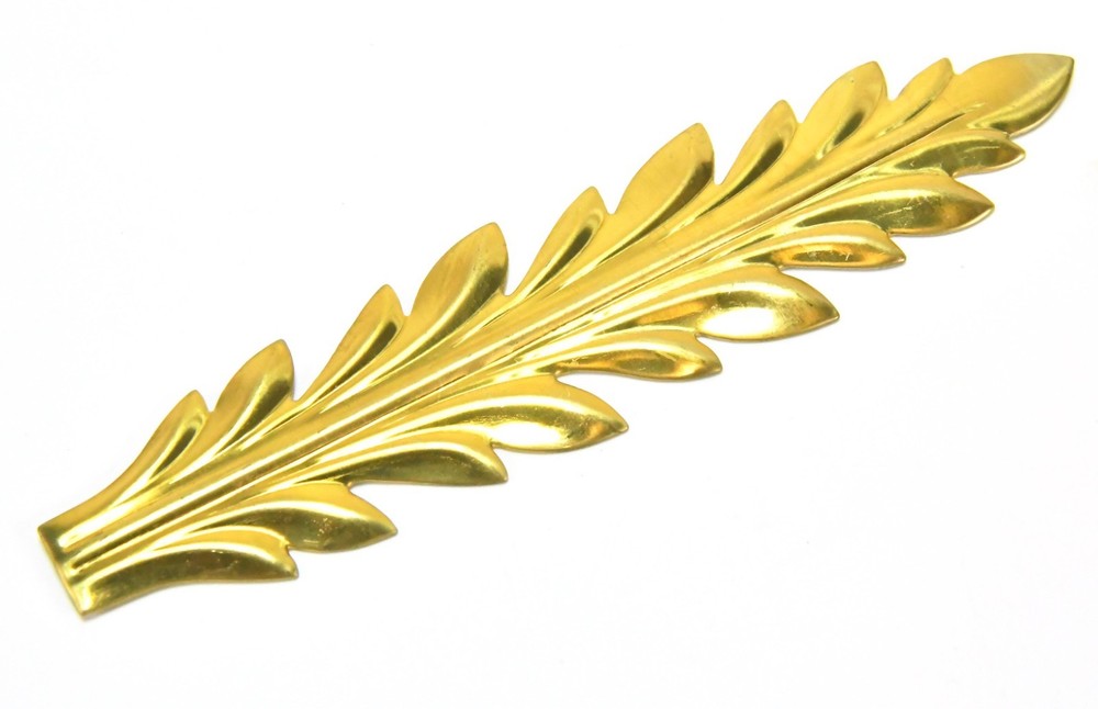 4 PRESSED BRASS FLOWER LEAF DESIGN CHANDELIER LIGHT PART  OR REPURPOSE ART