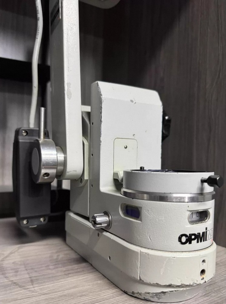 Zeiss OPMI MD