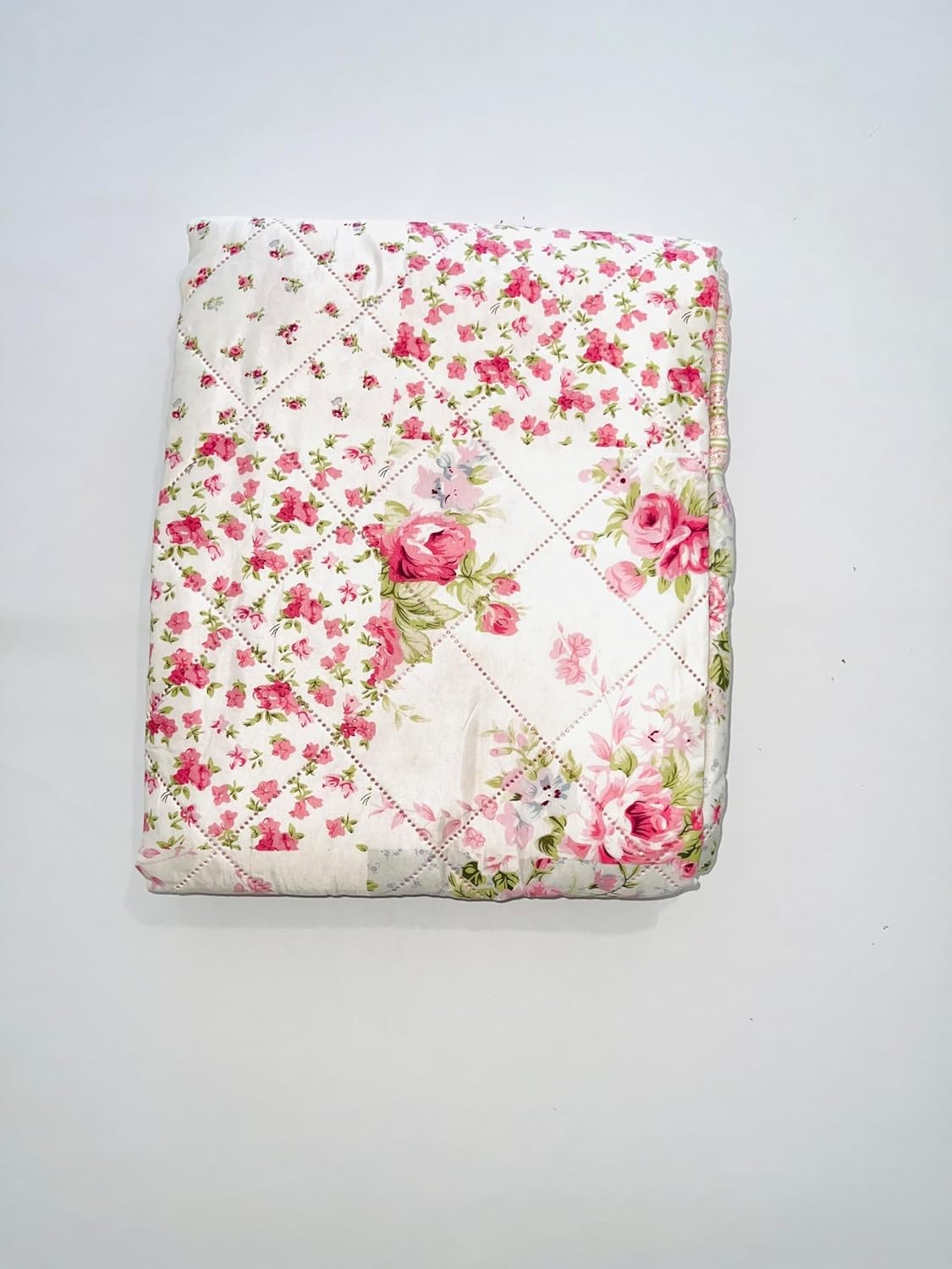 3-Piece Queen Size Printed Patchwork Quilt Set - Pink Flower Floral Polka Dots