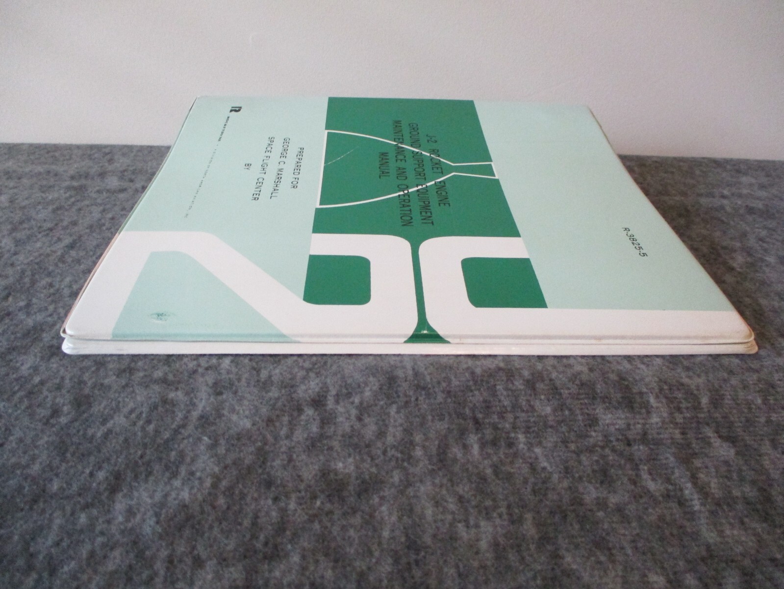 NASA MSFC ROCKETDYNE APOLLO SATURN J-2 ROCKET ENGINE 11"x 11.5" BINDER-NO INSERT