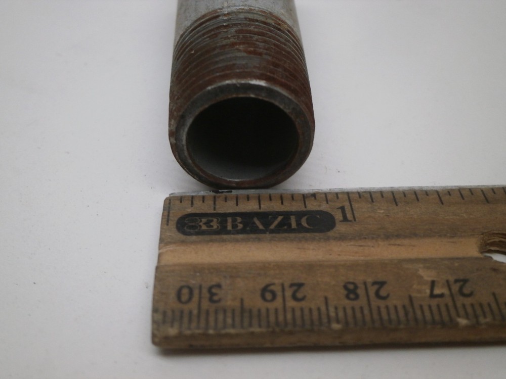 (10-Pack) 1/2" NPT x 2-1/2" Threaded Galvanized Pipe Nipple ½" x 2.5"
