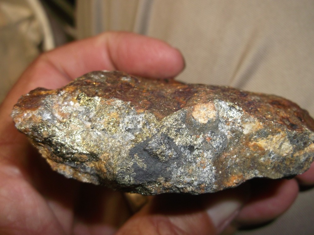 Gold, silver, copper, 239 grams samples ,ore high grade .