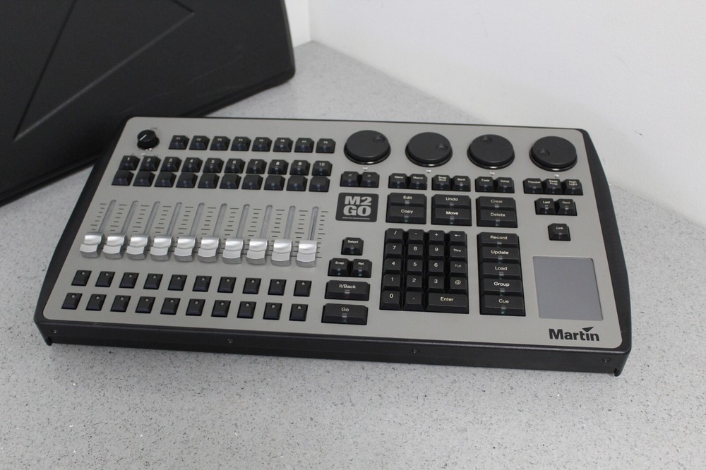 Martin M2GO Lighting Console Great Condition Fully Tested