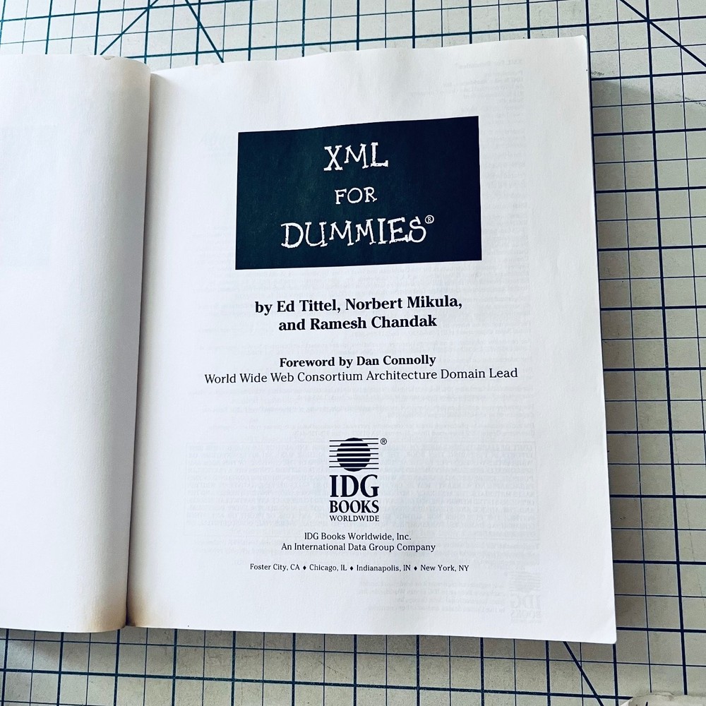 XML For Dummies Reference Guide 1997 with CD-ROM IDG Websites Vintage Computing