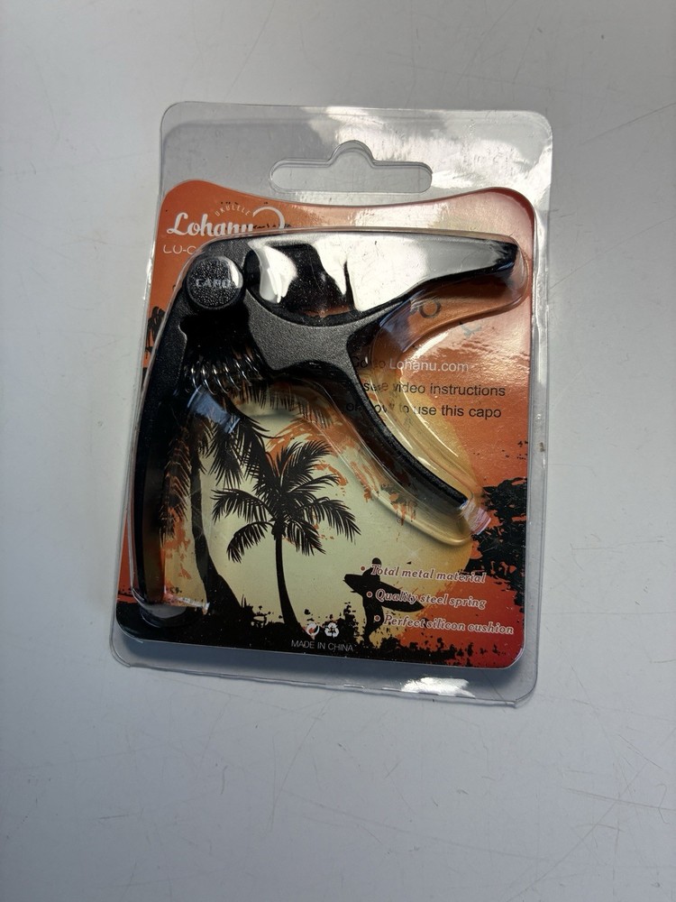ukulele lohanu lu-capo