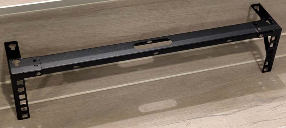 2U 19" Wall or Ceiling Rack