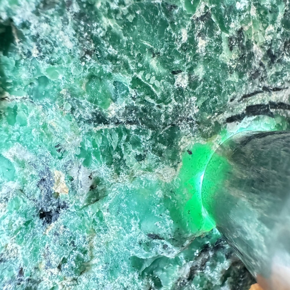 Natural Emerald Rose Variscite Semi Translucent Emerald Green AAA Grade RAREST