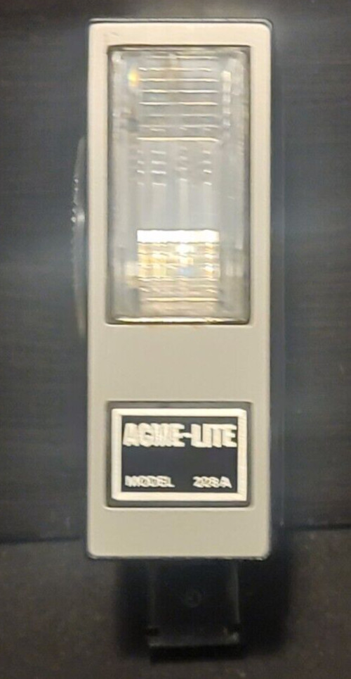 Vintage Acme Lite 228a Solid State Electronic Camera Flash 228A Excellent Cond