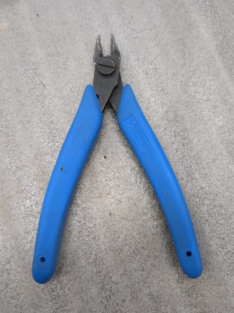 Xuron 9200 Tapered Head Micro-Shear® Flush Cutter