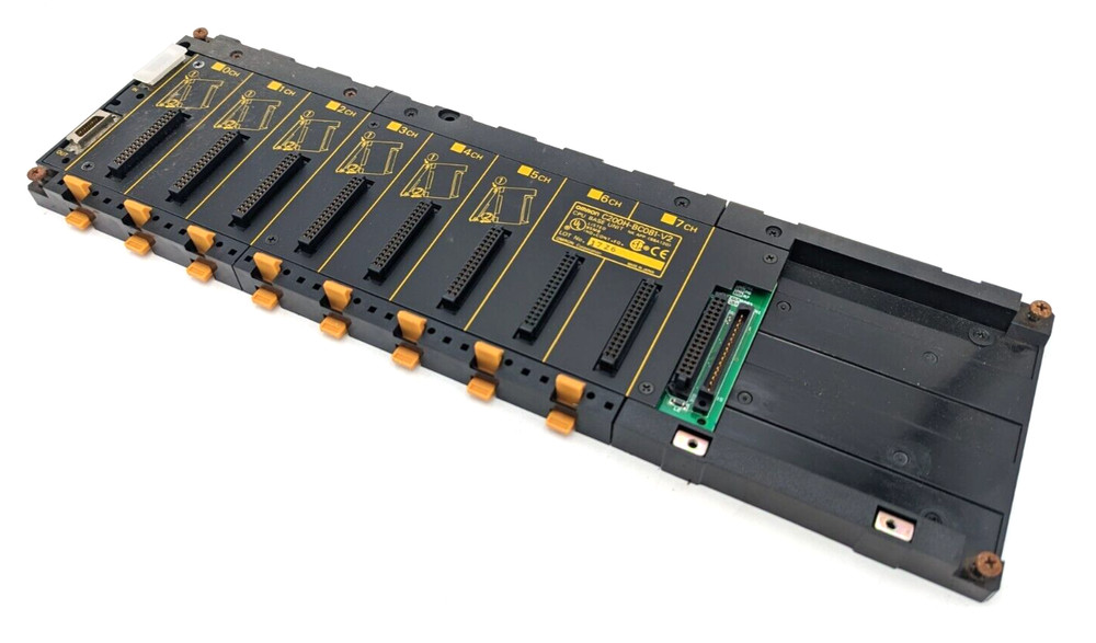 Omron C200H-BC081-V2 PLC back plane rack Used