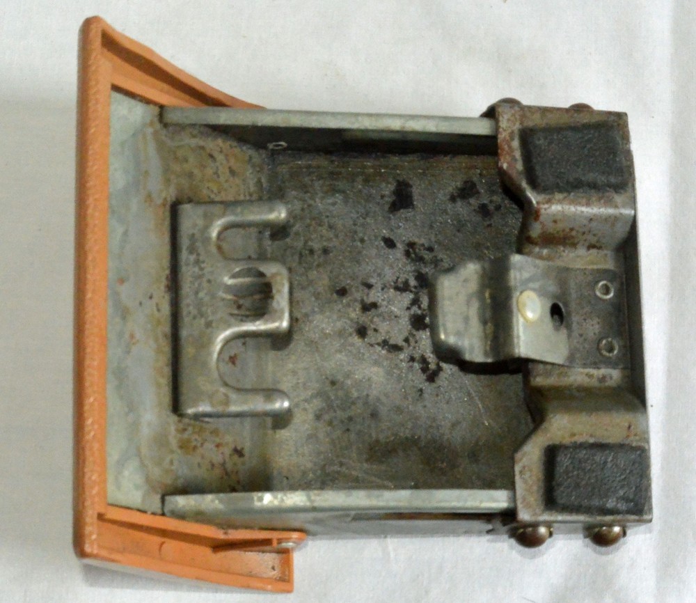 AMC EAGLE CIGARETTE ASHTRAY
