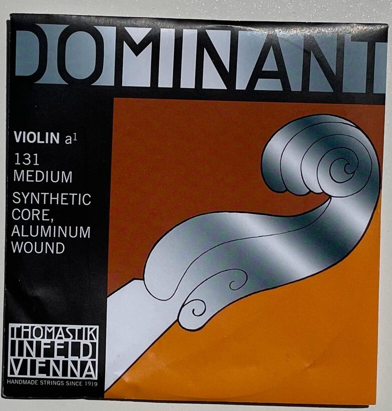 Thomastik-Infeld 135SNP Dominant Violin 4/4 String Set with Removable Ball-End E