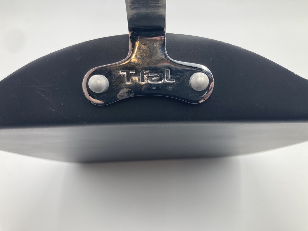 T-fal Kitchen Solutions 10.25" Non-Stick Square Griddle Pan C142