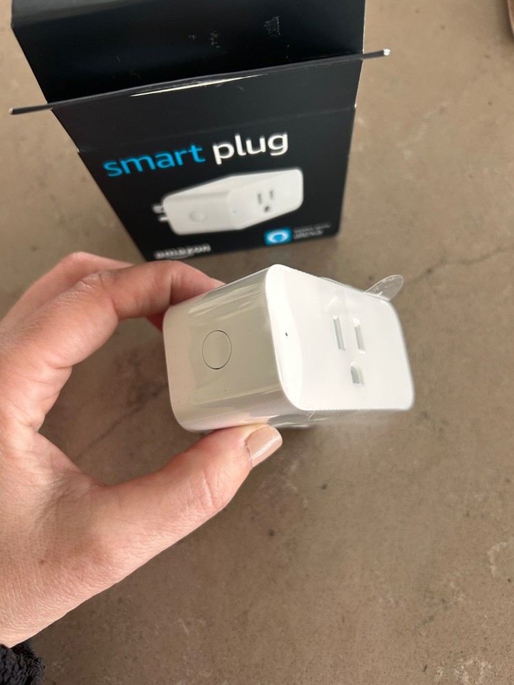 Amazon Smart Plug | Works with Alexa | Simple setup, endless possibilities