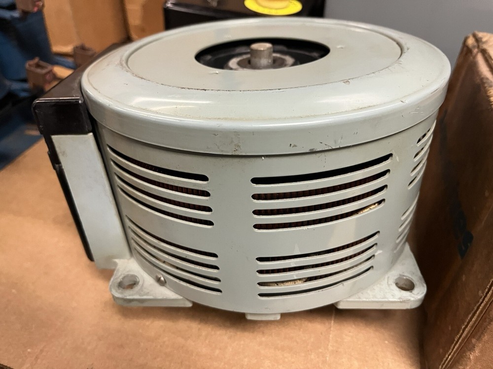 SUPERIOR,136,POWERSTAT VARIABLE AUTOTRANSFORMER 2.8kV