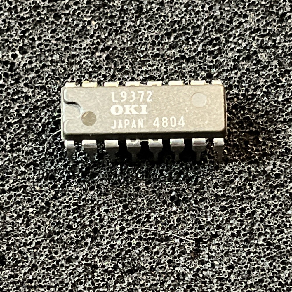1 Each ~ Sharp / OKI ~ L9372 ~ VHIMSL9372R-1 ~ IC ~  Date Code 4804