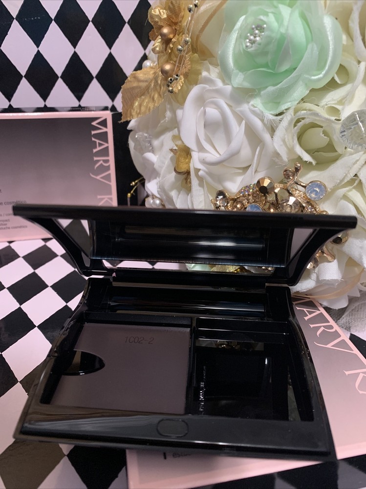 MARY KAY COMPACT BOITIER 017362