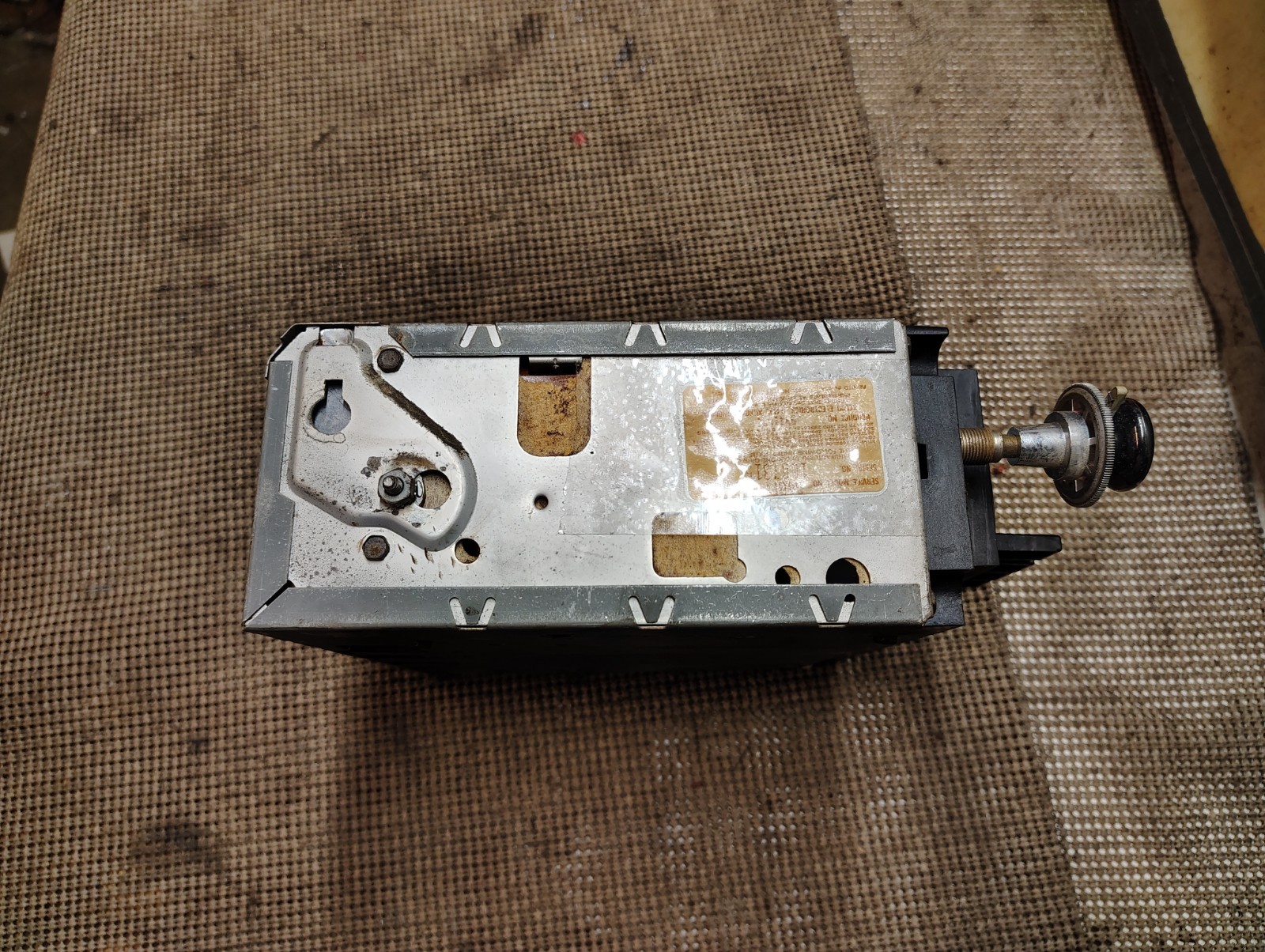 1971-73 Buick Riviera Wildcat Electra 225 LeSabre Factory AM FM Radio 34BFP2