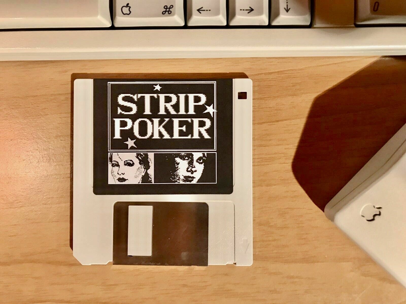 Vintage GAMES Macintosh  Floppy Disks 400K 800K STRIP POKER, STAR WARS, TETRIS