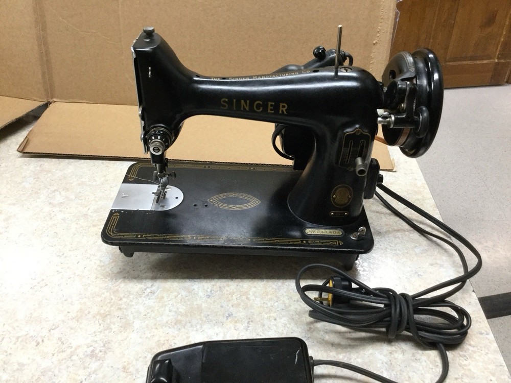 Singer Model 99 Sewing Machine with Foot Control - Serviced!