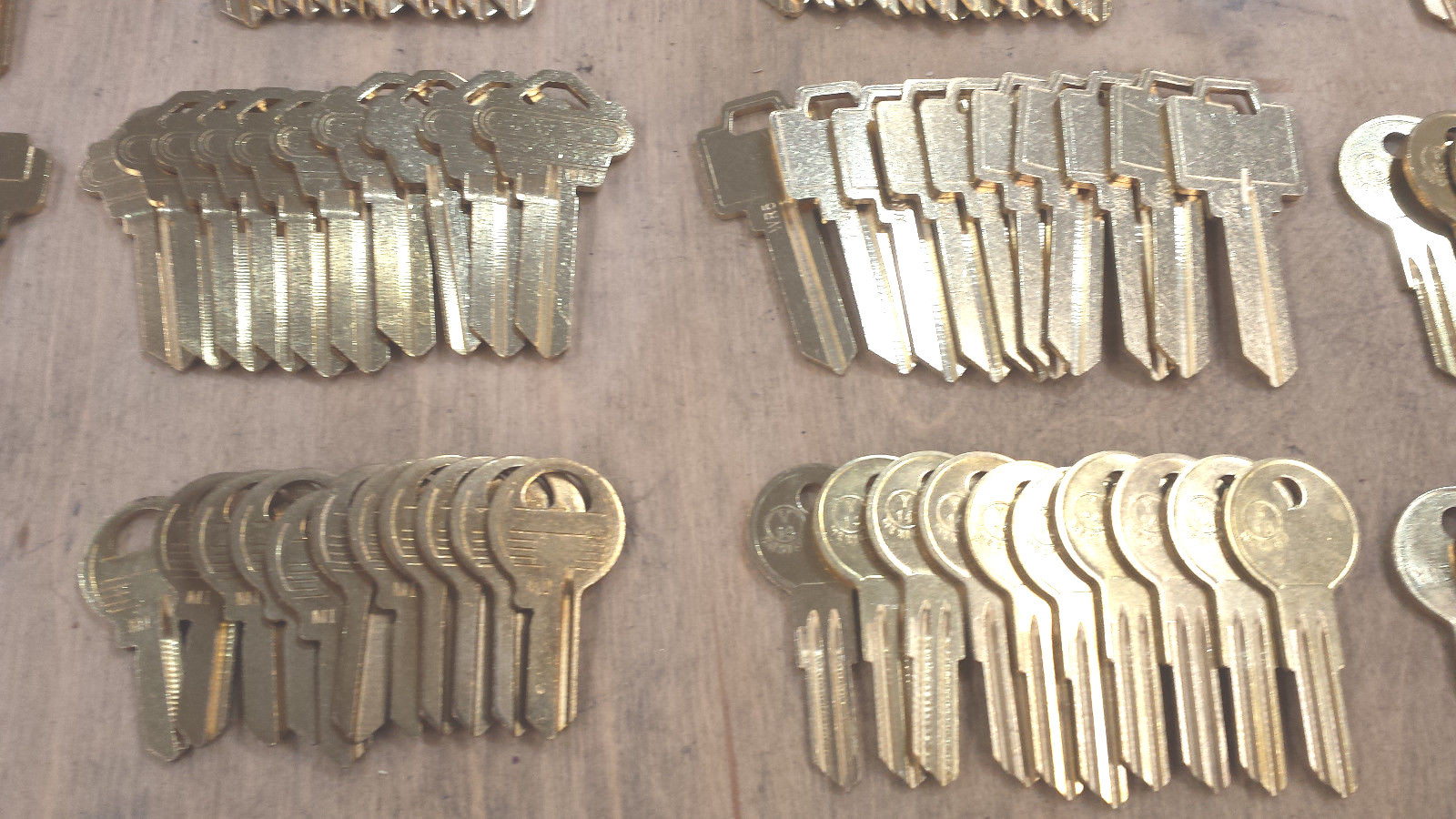 Locksmith-120-Key-Blank-Starter set-Variety Pack-10 each of 12 common blanks-Lot