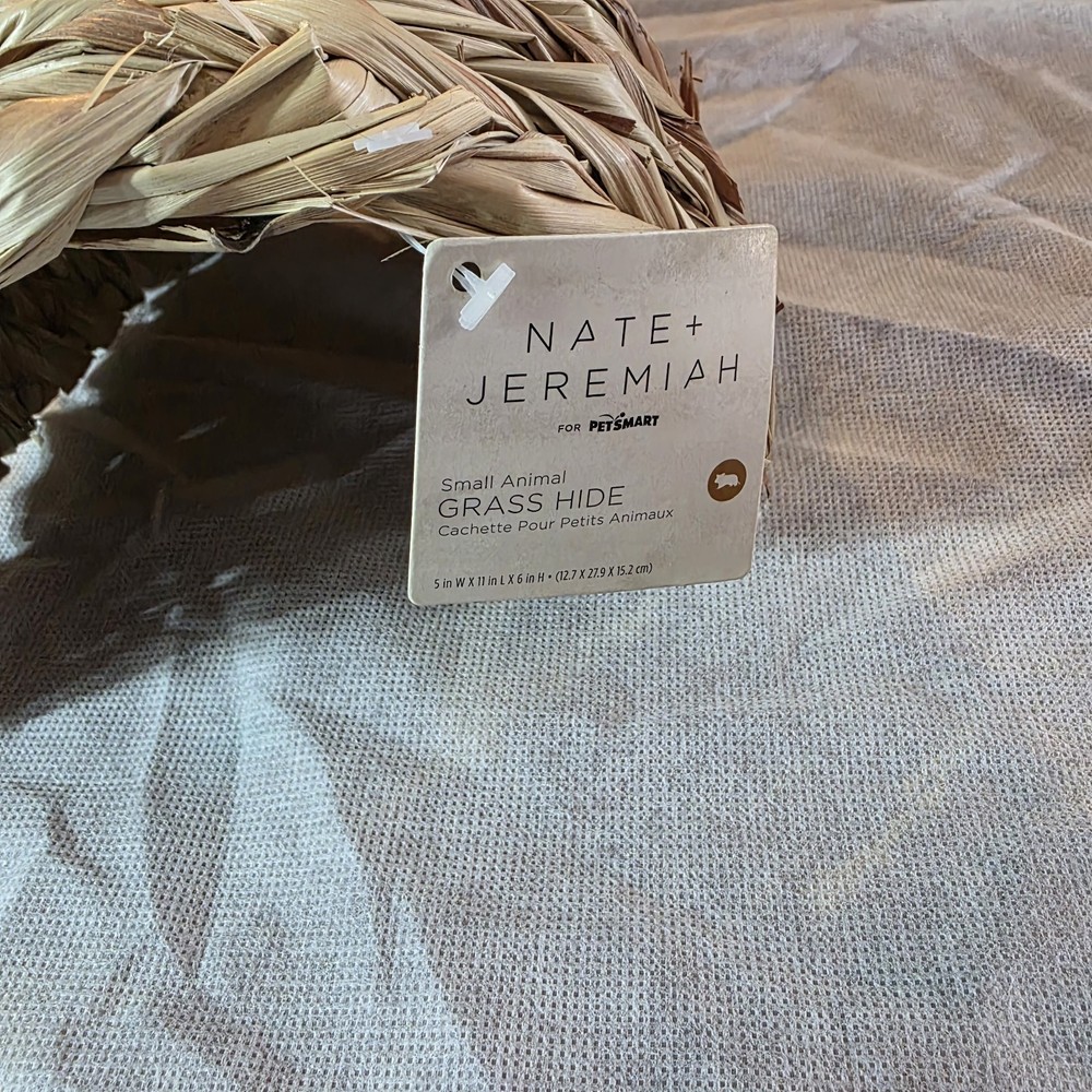 Nate+Jeremiah Small Animal Grass Hide