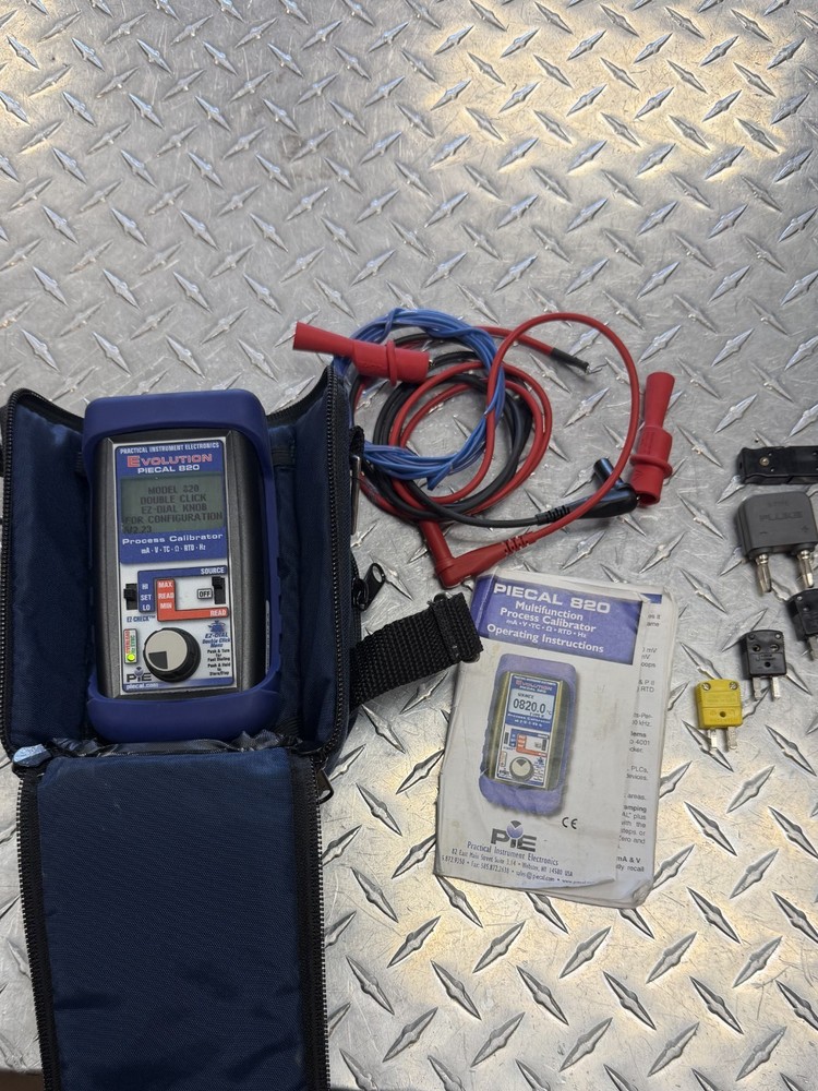 PIE 820 1-Channel Multifunction Process Calibrator