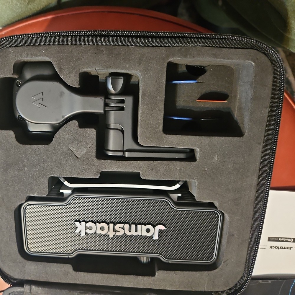 Jamstack Bluetooth Guitar Amplifier Case Included And Attachments