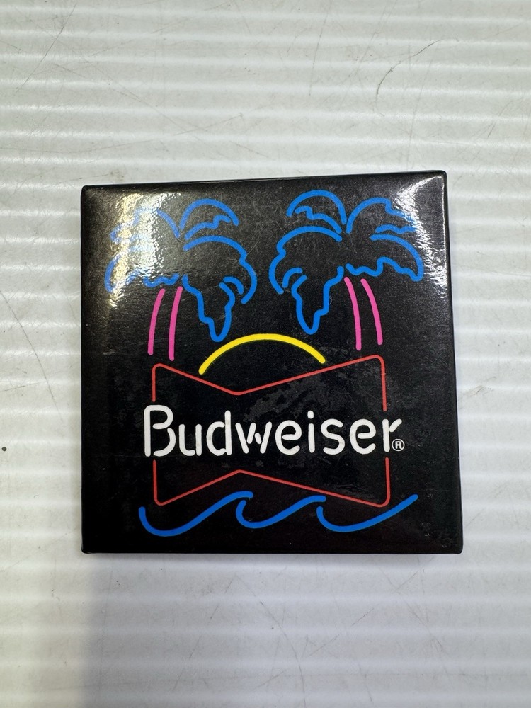 Budweiser Vintage Palm Trees Pin