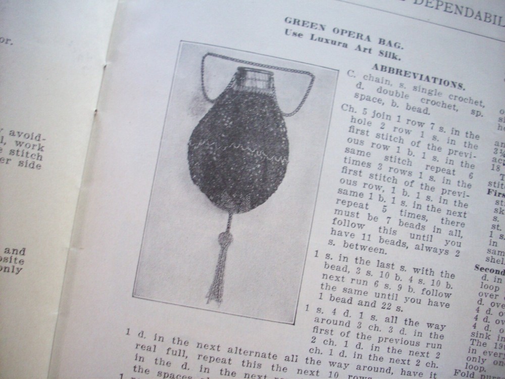 1915 Collingbourne's Encyclopdia Art Needle Work Instructions pattern 147 design