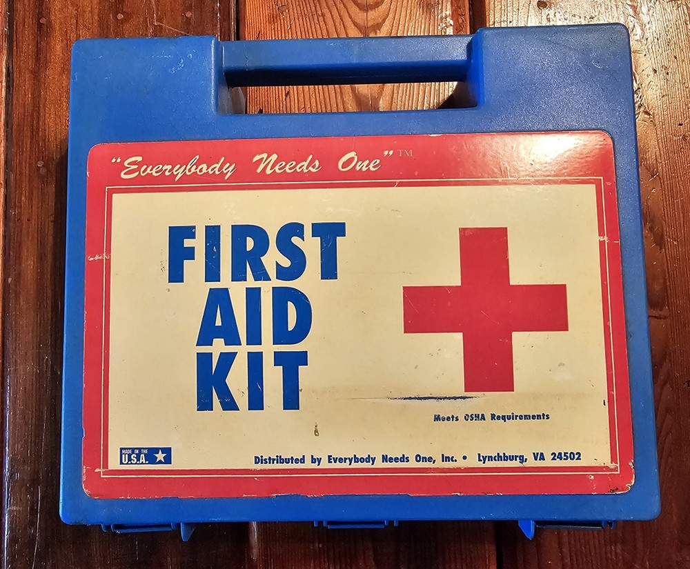 Vintage First Aid Kit 80's Comprehensive Pak