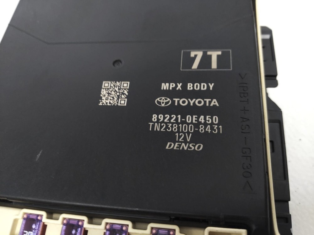 2020-2022 Toyota Highlander Multi Plex Network Computer Module Unit 89221-0E450