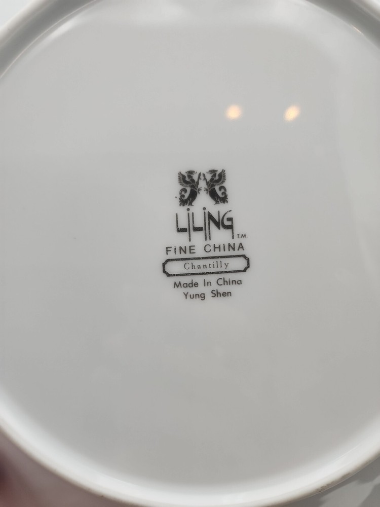 30- CHANTILLY by LILING Fine China YUNG SHEN NICE!!!