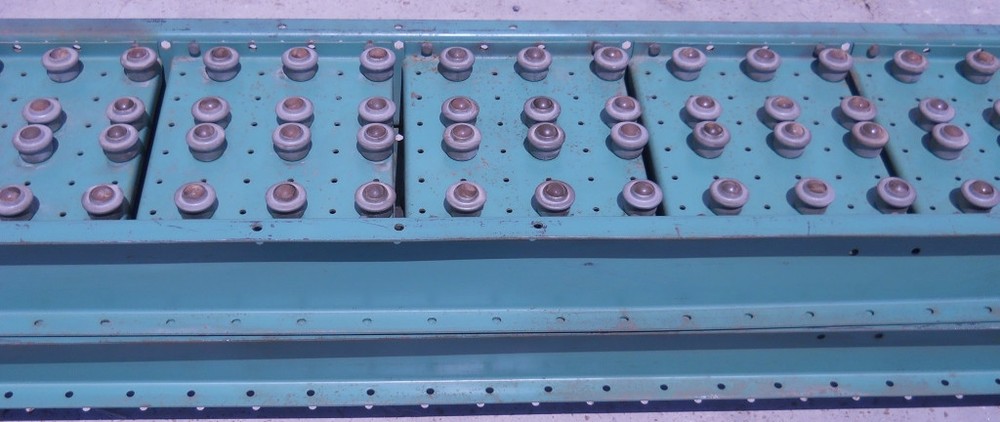 BALL CONVEYOR RACKS 9'X16"X6"