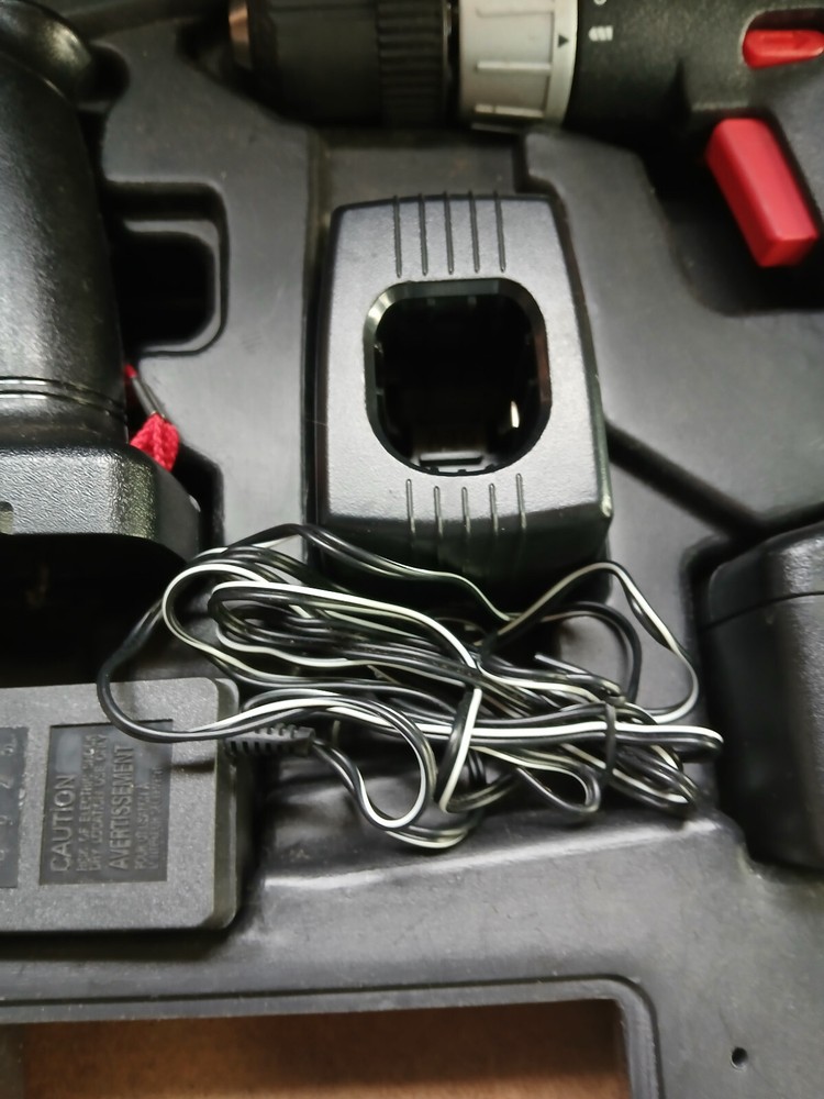 Craftsman Drill Kit, Drill/Flashlight 9.6 Volt-- Batteries Do Not Work. --