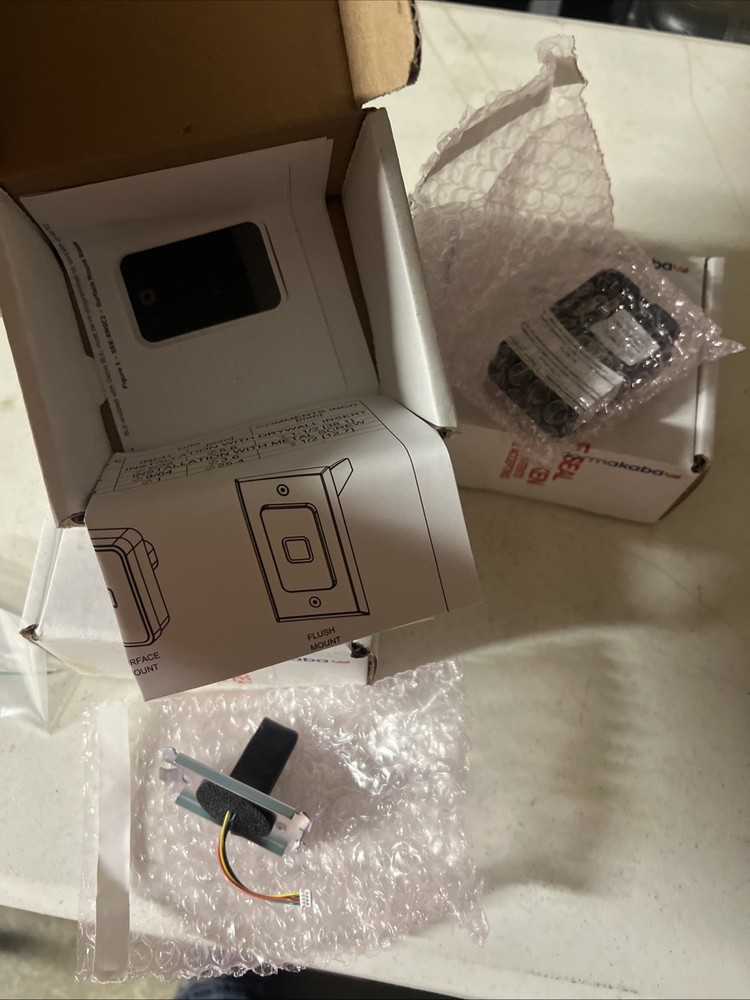 Dormakaba COMM-SRK-RNSC2 Surface Mount Reader with BLE 0L-SRKRNSC2