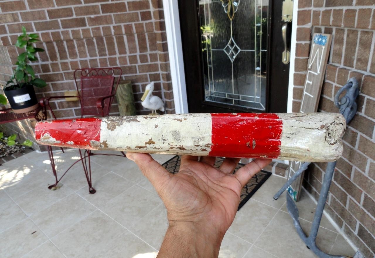 WEATHERED DISTRESSED WOOD Nautical Red & White Lobster Buoy E FL LANGILLE 11440