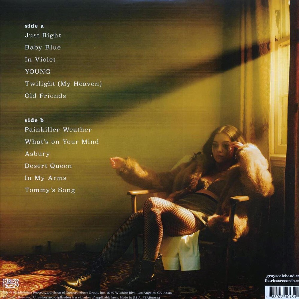 VINYL Grayscale - Nella Vita