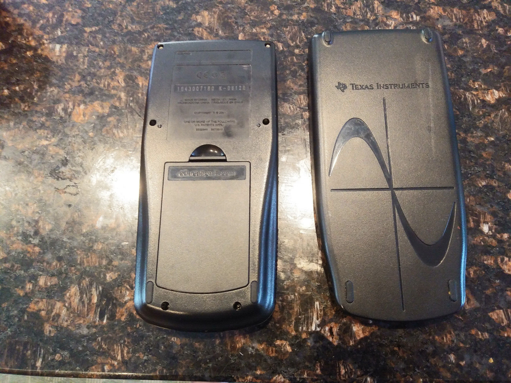 Texas Instruments TI-83 Plus Edition Graphing Calculator + 4 AAA Batteries EUC!