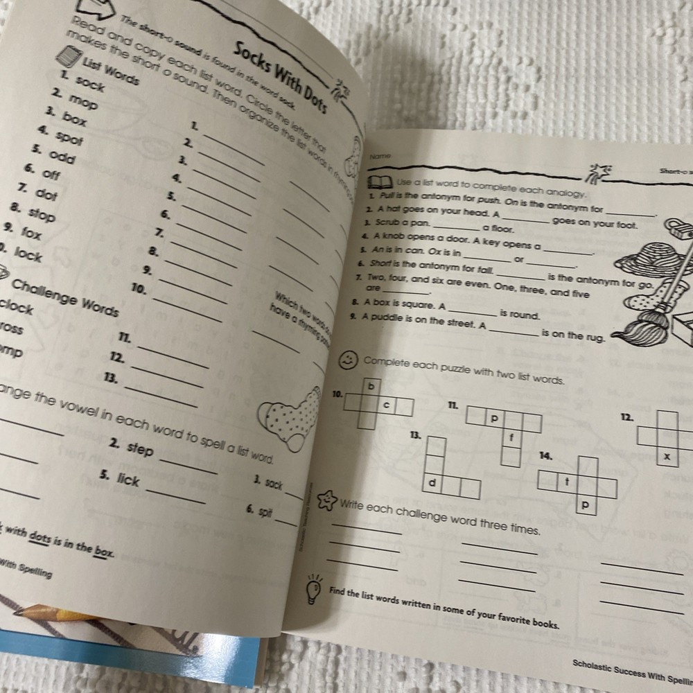 Scholastic Phonics Reading Program Games, Readers, Workbook Homeschool Lot