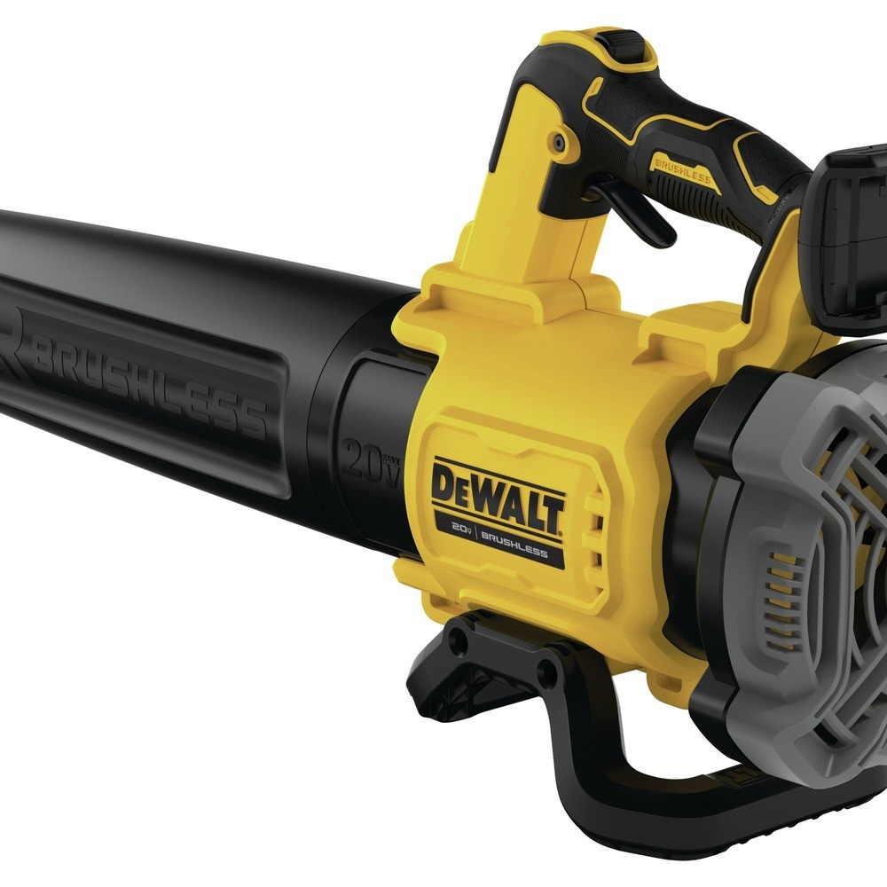 DeWalt DCKO215M1R 20V MAX XR String Trimmer and Blower KT Certified Refurbished