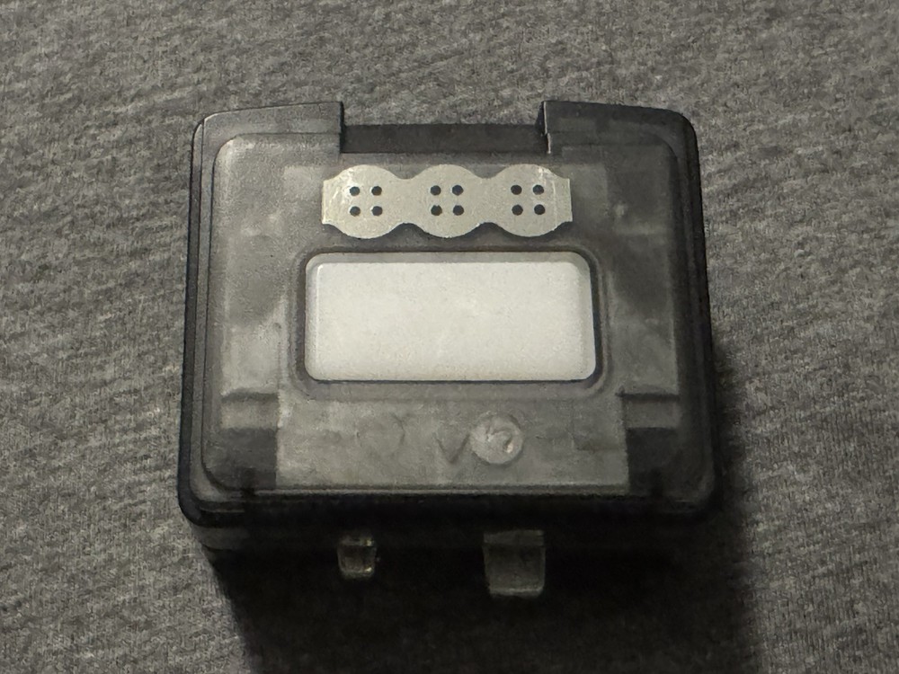 Creative Memories Button Border Maker Cartridge Punch - NICE!