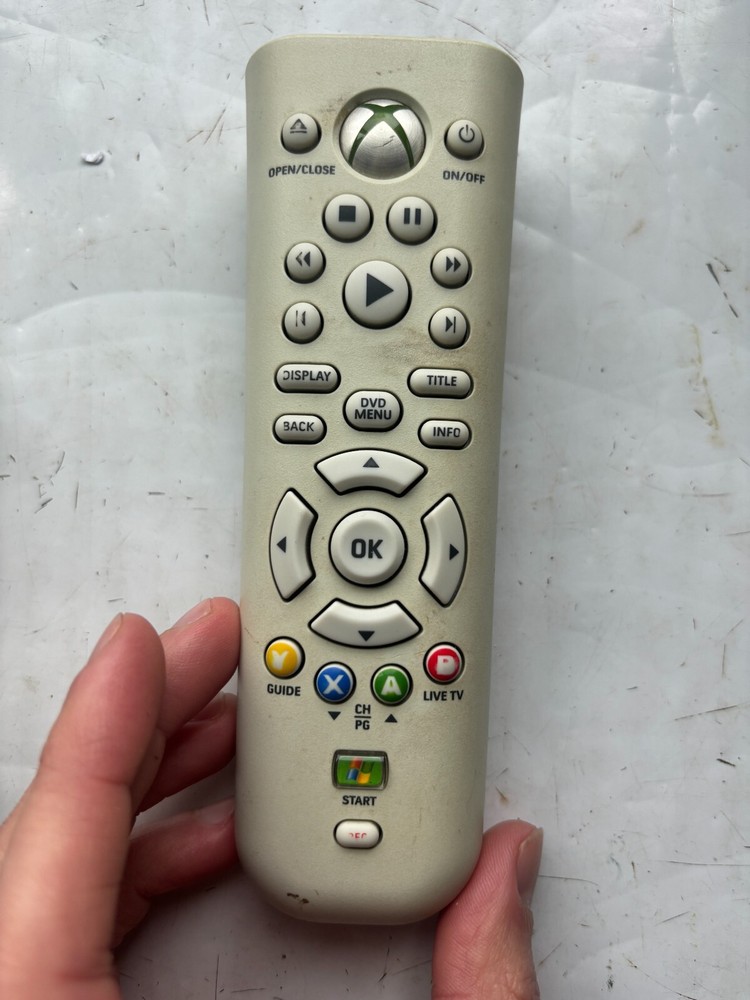 Xbox 360 Quick Charge Kit and Media Remote *Read*