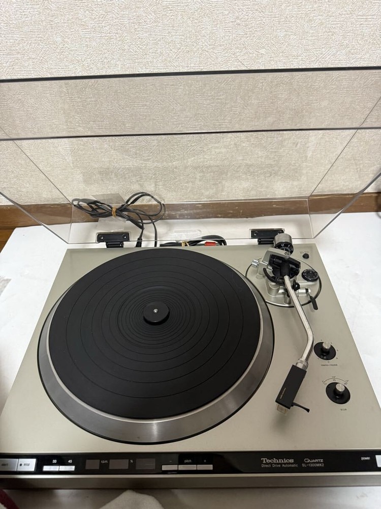 Technics SL-1300MK2 Turntable Direct Drive Record Player Vintage