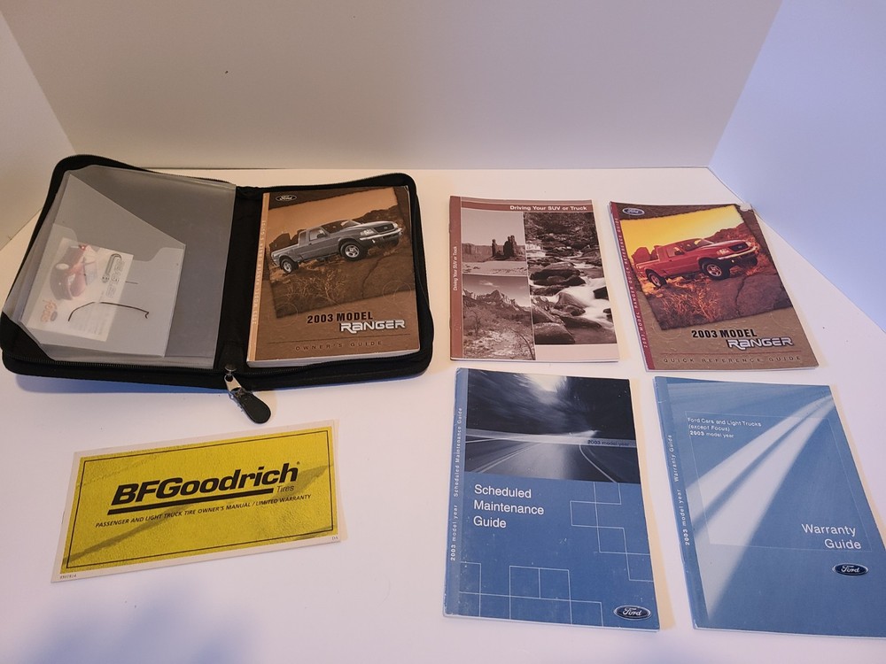 2003 Ford Ranger Owners Manual Set With Case
