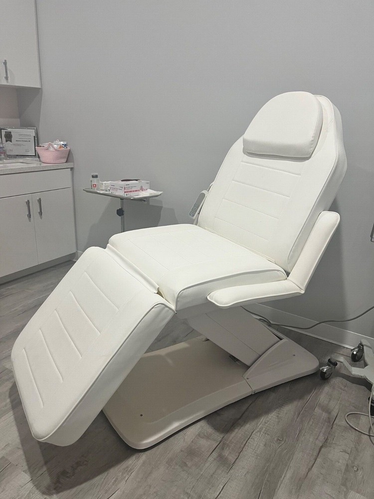 aesthetic exam chair and table