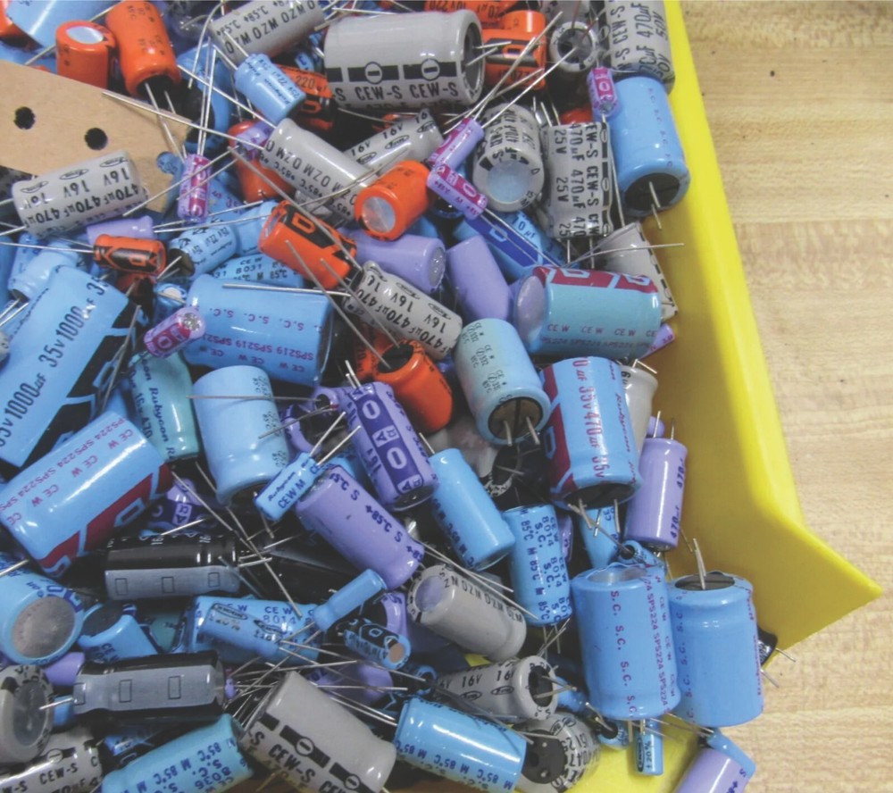 Diy capacitor rebuild kit for Superscope C-101