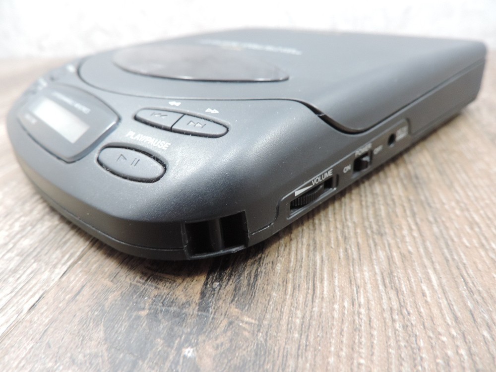 Optimus Portable Compact Disc Player CD-3380 Tested Works