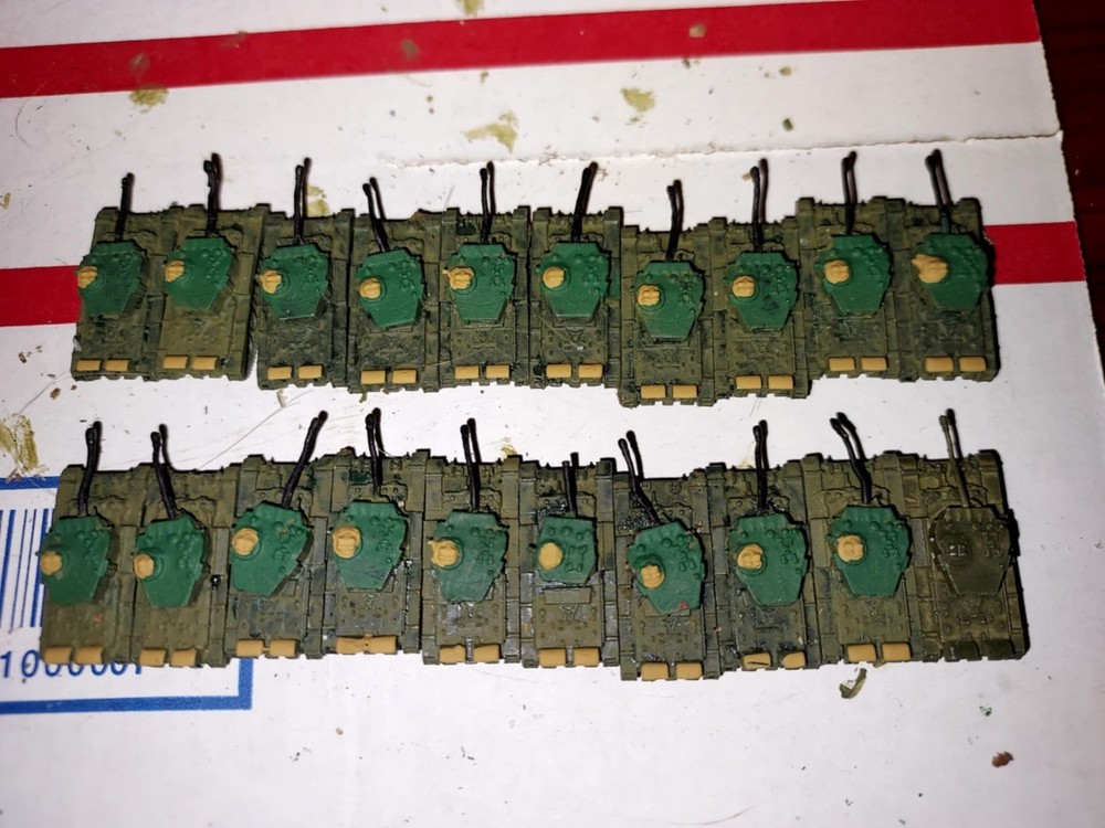 10ea Micro Armour 1/285 Scale UK Comet Tank WW2