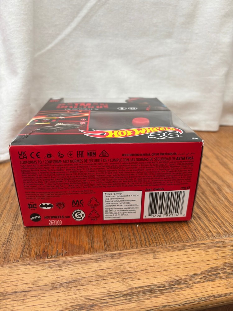 BATMAN THE BATMOBILE REMOTE CONTROL MATTEL DC SEALED NEW